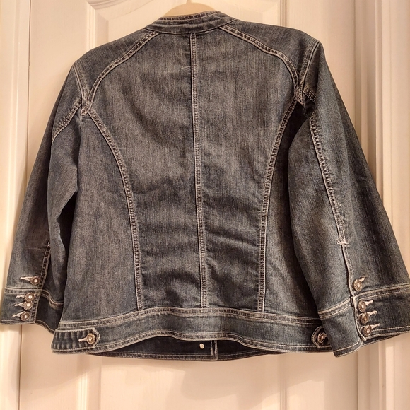 Chico's Premium denim jacket |2| - Picture 9 of 9